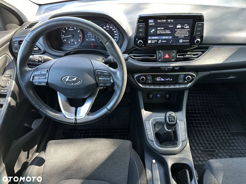 Hyundai i30 1.5 DPI Comfort - 14