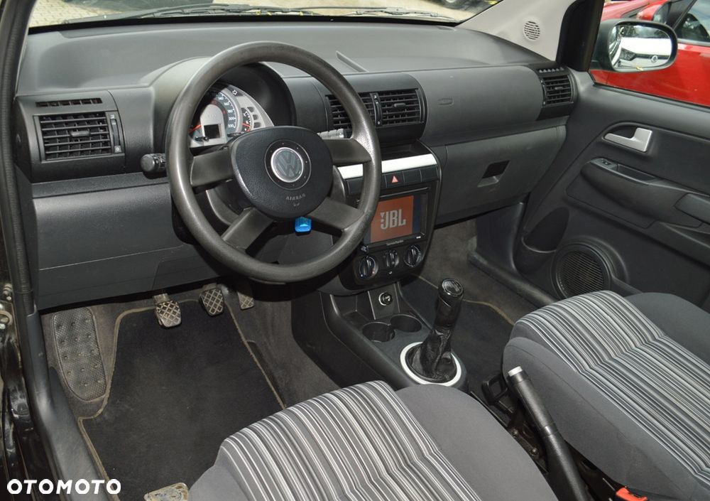 Volkswagen Fox - 30
