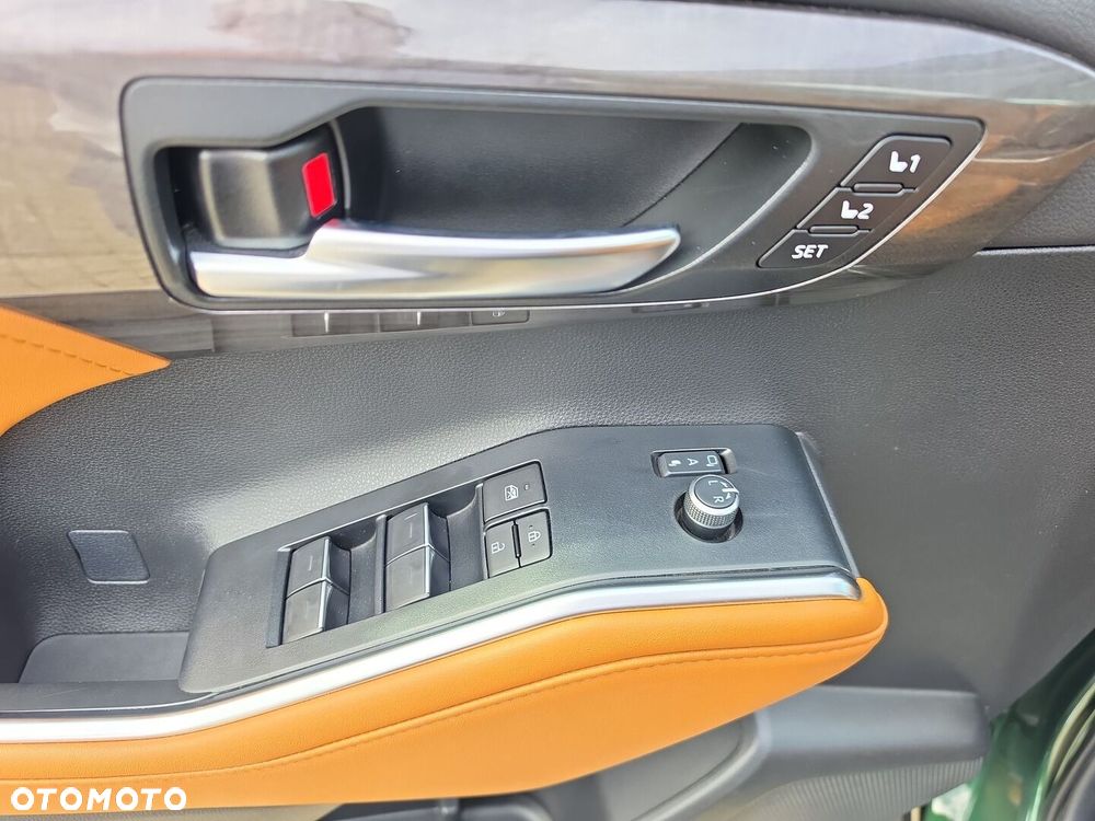 Toyota Highlander 2.5 Hybrid Executive - 12
