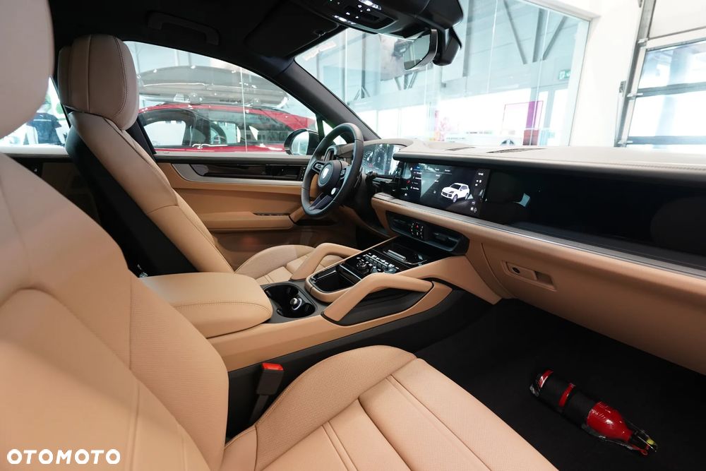 Porsche Cayenne Standard - 13