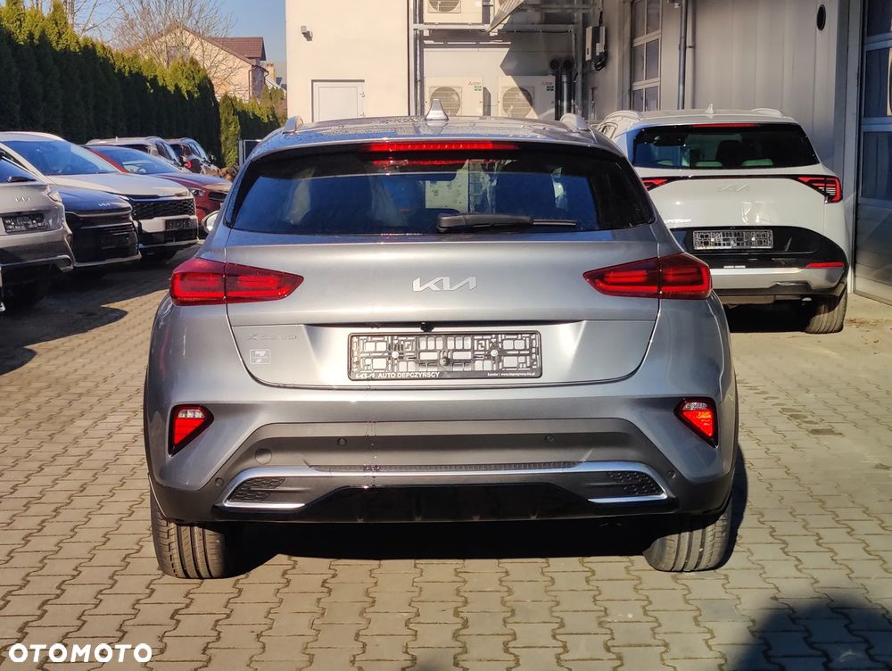 Kia XCeed 1.6 T-GDI M DCT - 5