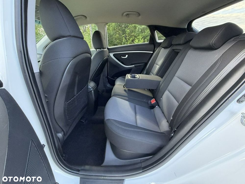 Hyundai i30 - 15