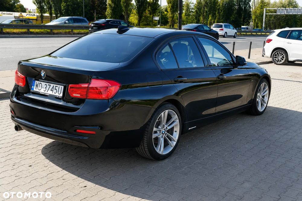 BMW Seria 3 318i GPF Sport Line Shadow - 2