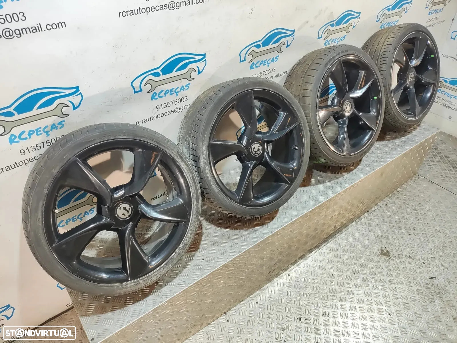 Jantes 19" Opel - Astra J GTC - ORIGINAIS - 8J | ET36 | 5x115 - 19 Polegadas | GM13312751 | 13312751 | Jante | 5 x 115 | 235 35 19 | Pneus - 9