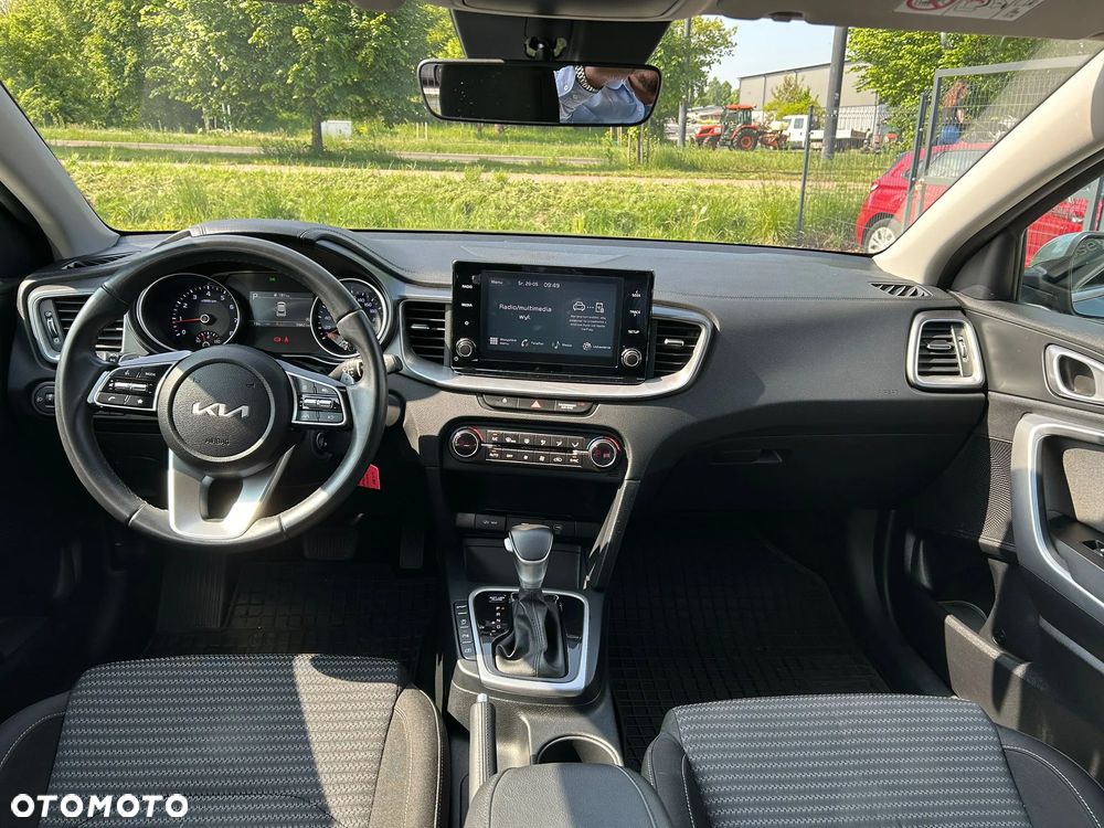Kia XCeed 1.5 T-GDI M DCT - 11