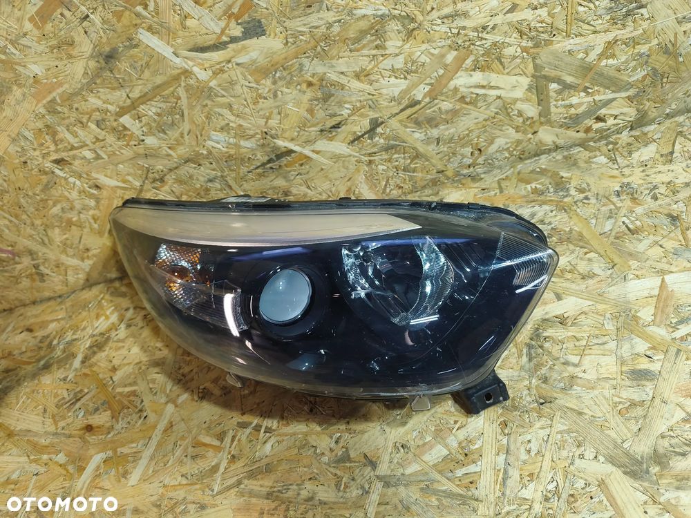 LAMPA PRZÓD PRZEDNIA PRAWA RENAULT CAPTUR 1 - 2