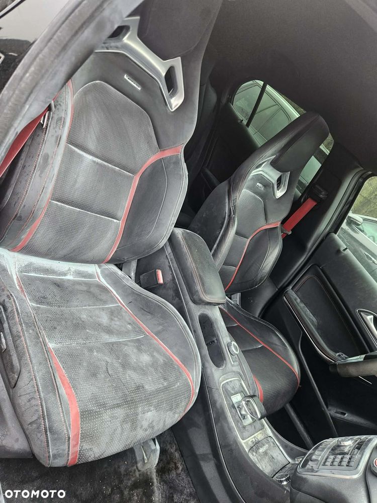 Mercedes-Benz GLA 45 AMG 4-Matic - 14