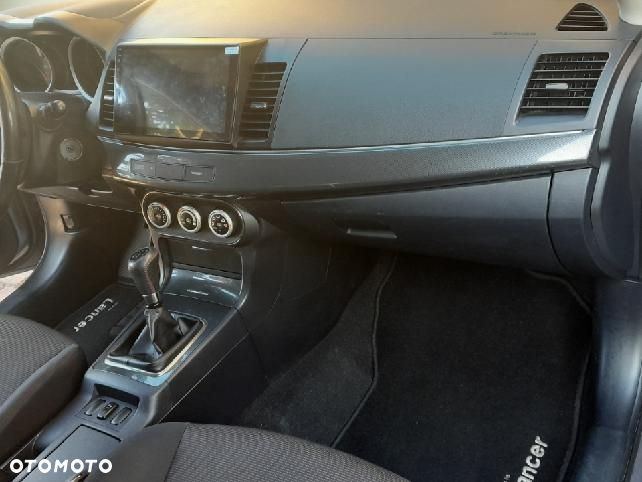 Mitsubishi Lancer 1.8 Instyle LPG - 10