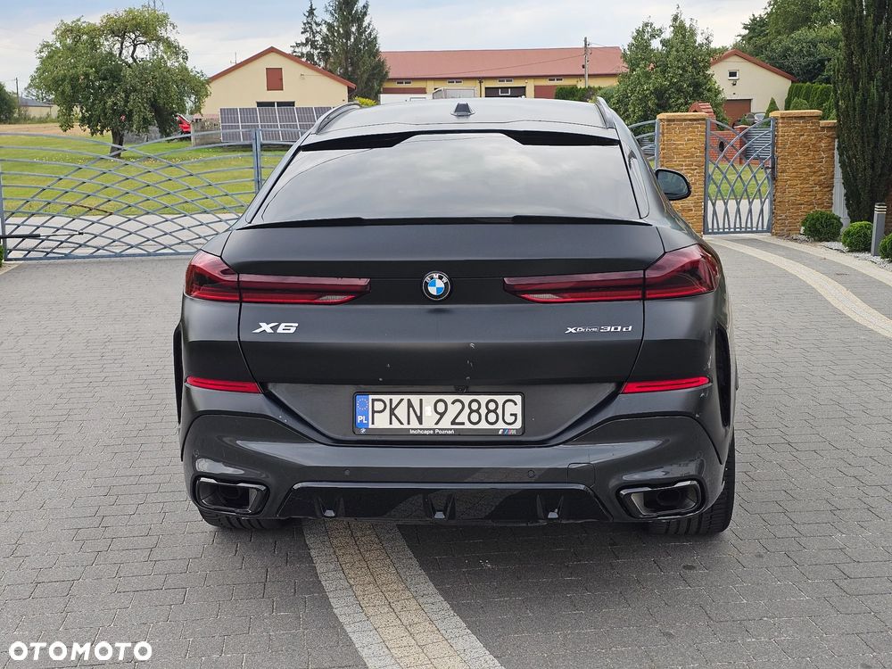 BMW X6 - 8