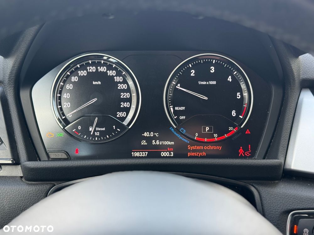 BMW Seria 2 216d GT - 35