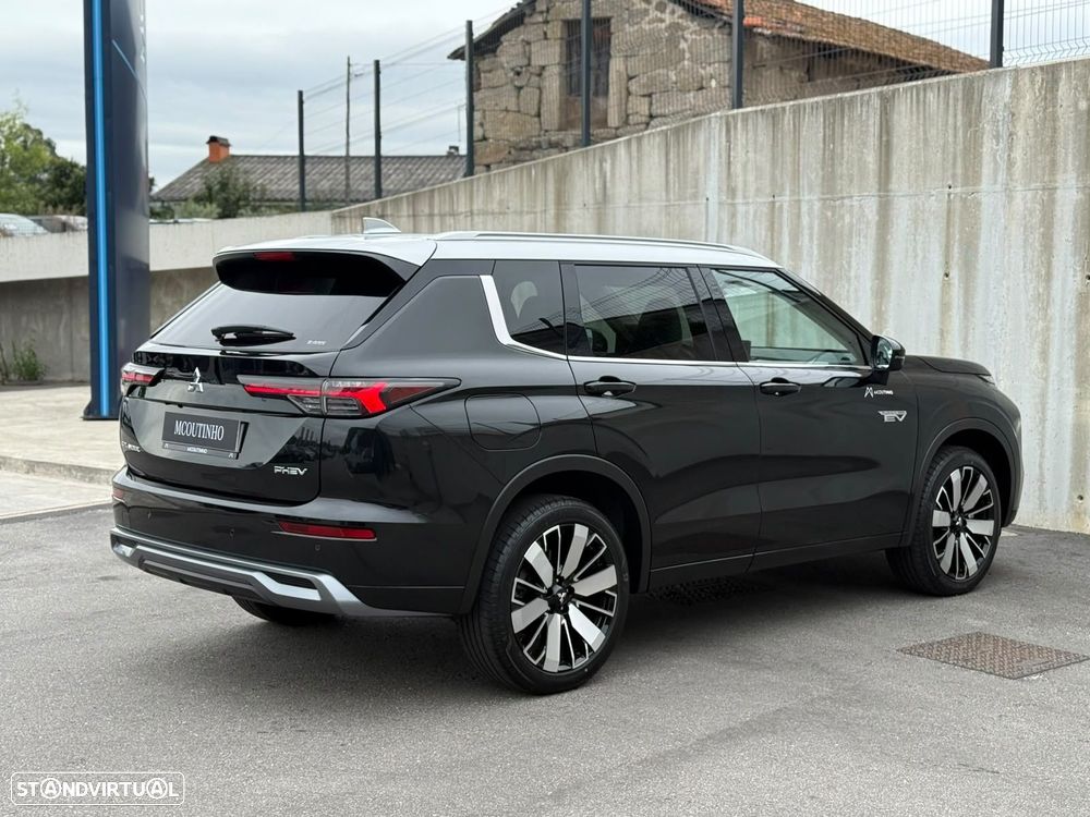 Mitsubishi Outlander - 5