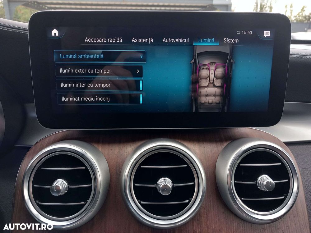 Mercedes-Benz GLC 300 d 4MATIC - 18