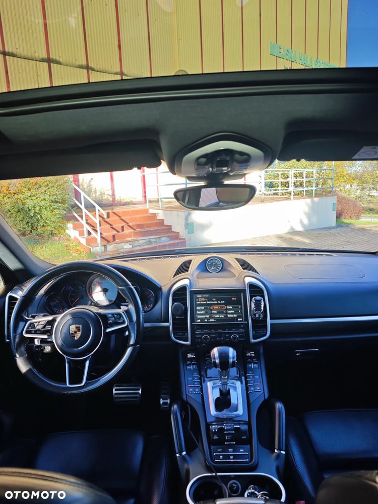 Porsche Cayenne S Diesel - 18