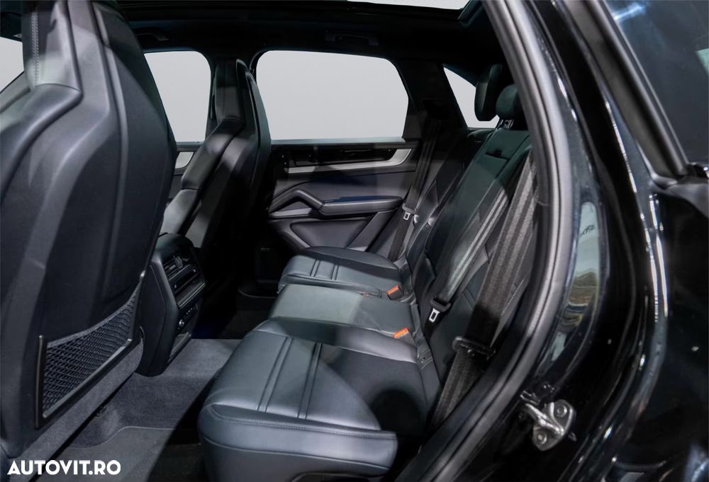 Porsche Cayenne E-Hybrid Tiptronic S - 12