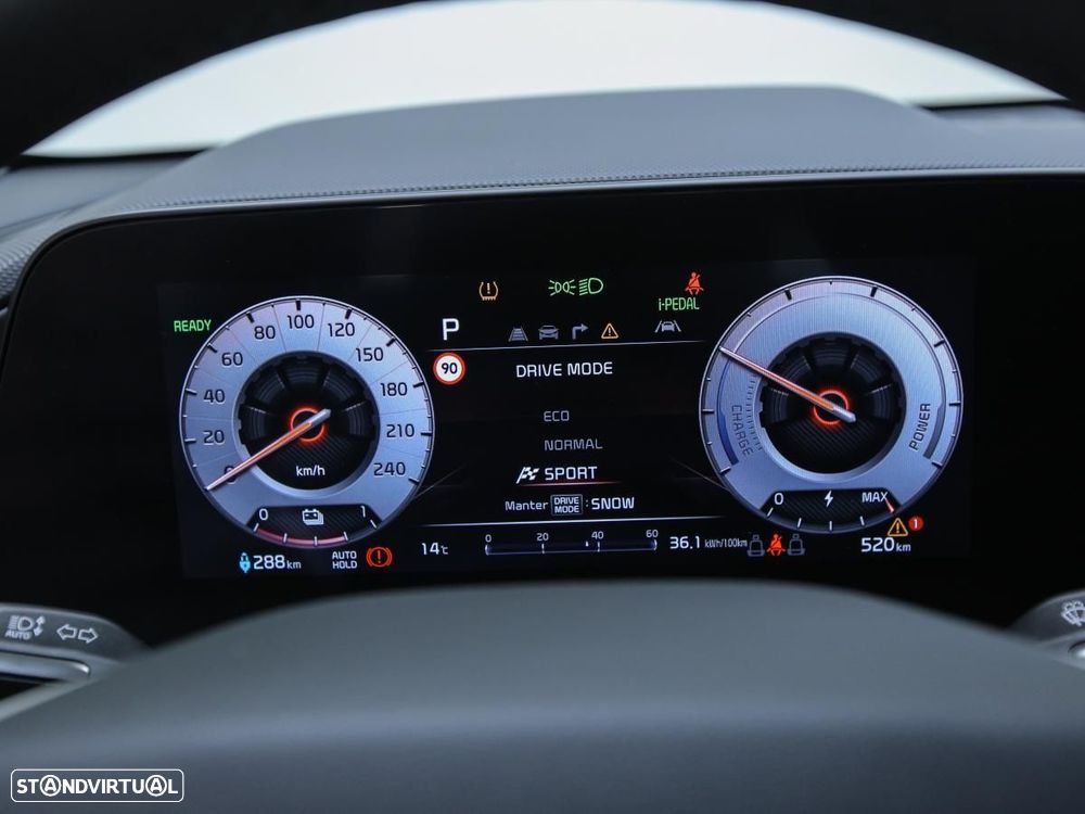 Kia Niro EV 64kWh Drive - 15