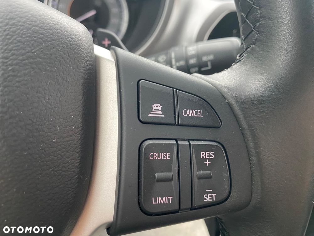 Suzuki Vitara 1.4 Boosterjet Hybrid Automatik Comfort - 30