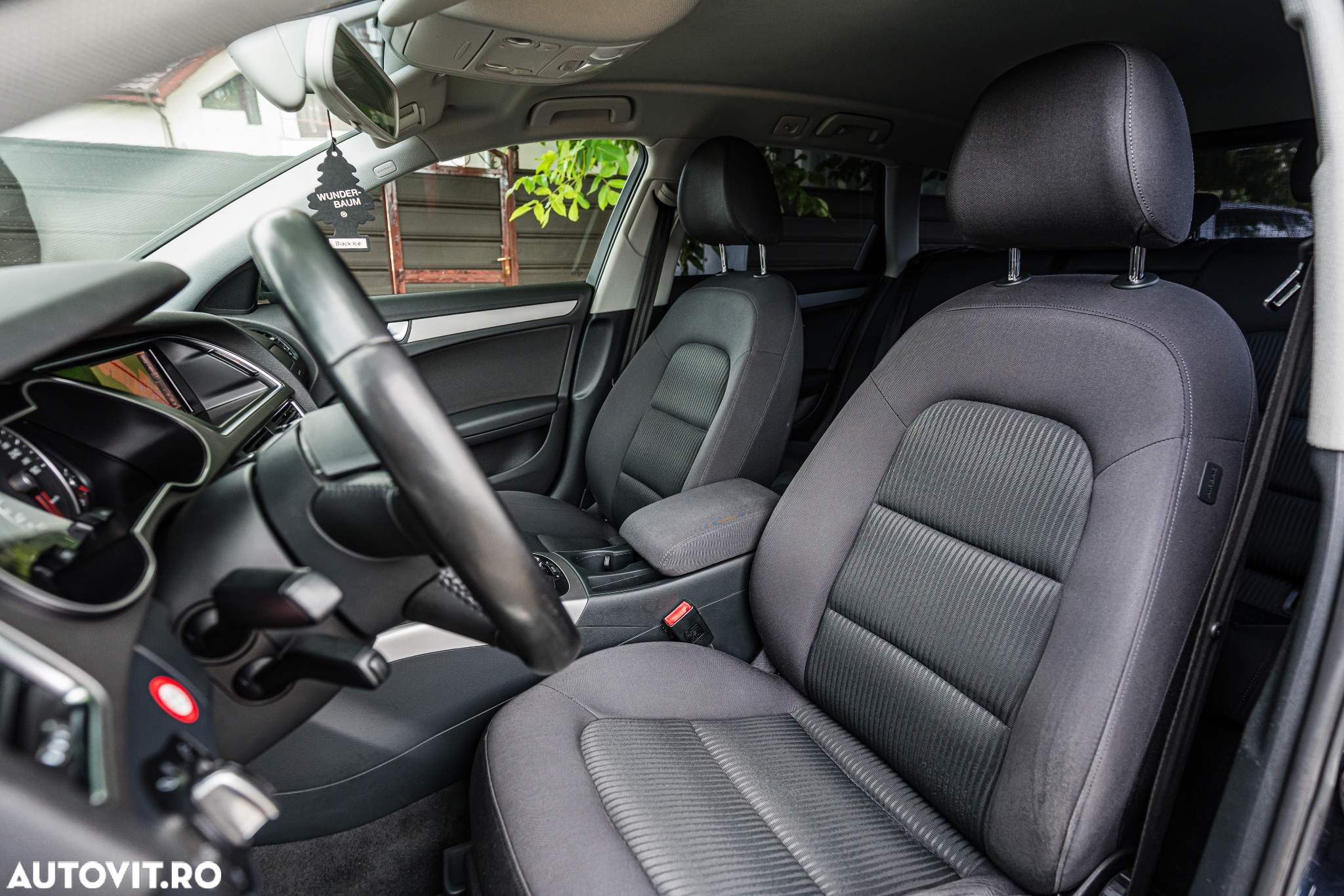 Audi A4 2.0 TDI Multitronic Avant - 35