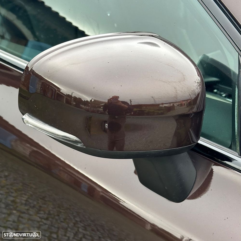 Volvo XC 60 2.0 D4 Inscription AWD Geartronic - 22