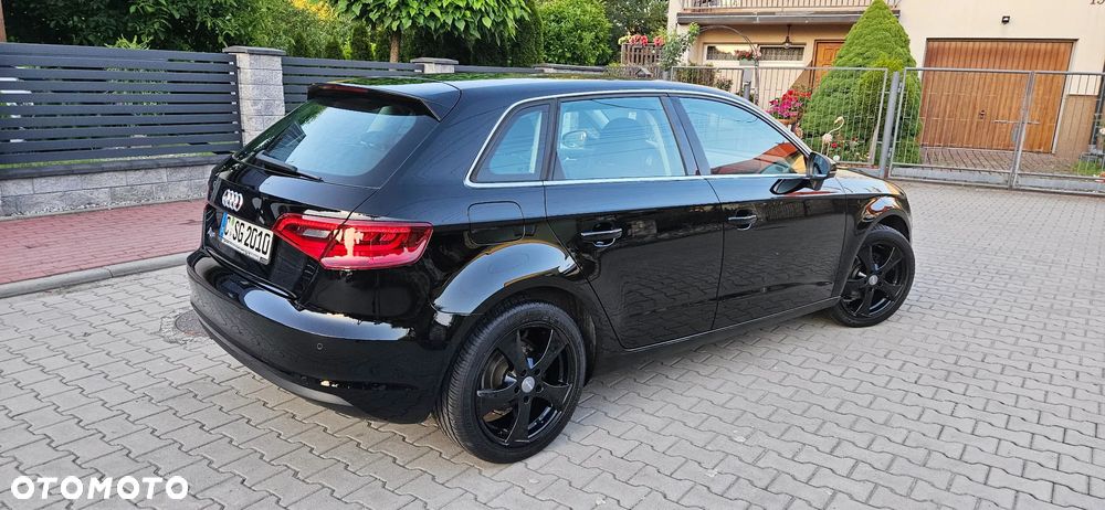 Audi A3 Sportback 1.4 TFSI Attraction - 5