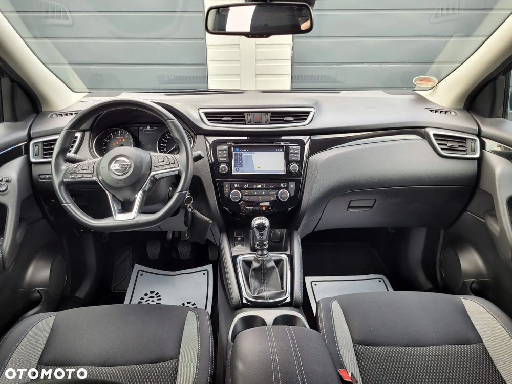 Nissan Qashqai 1.2 DIG-T N-Connecta - 17