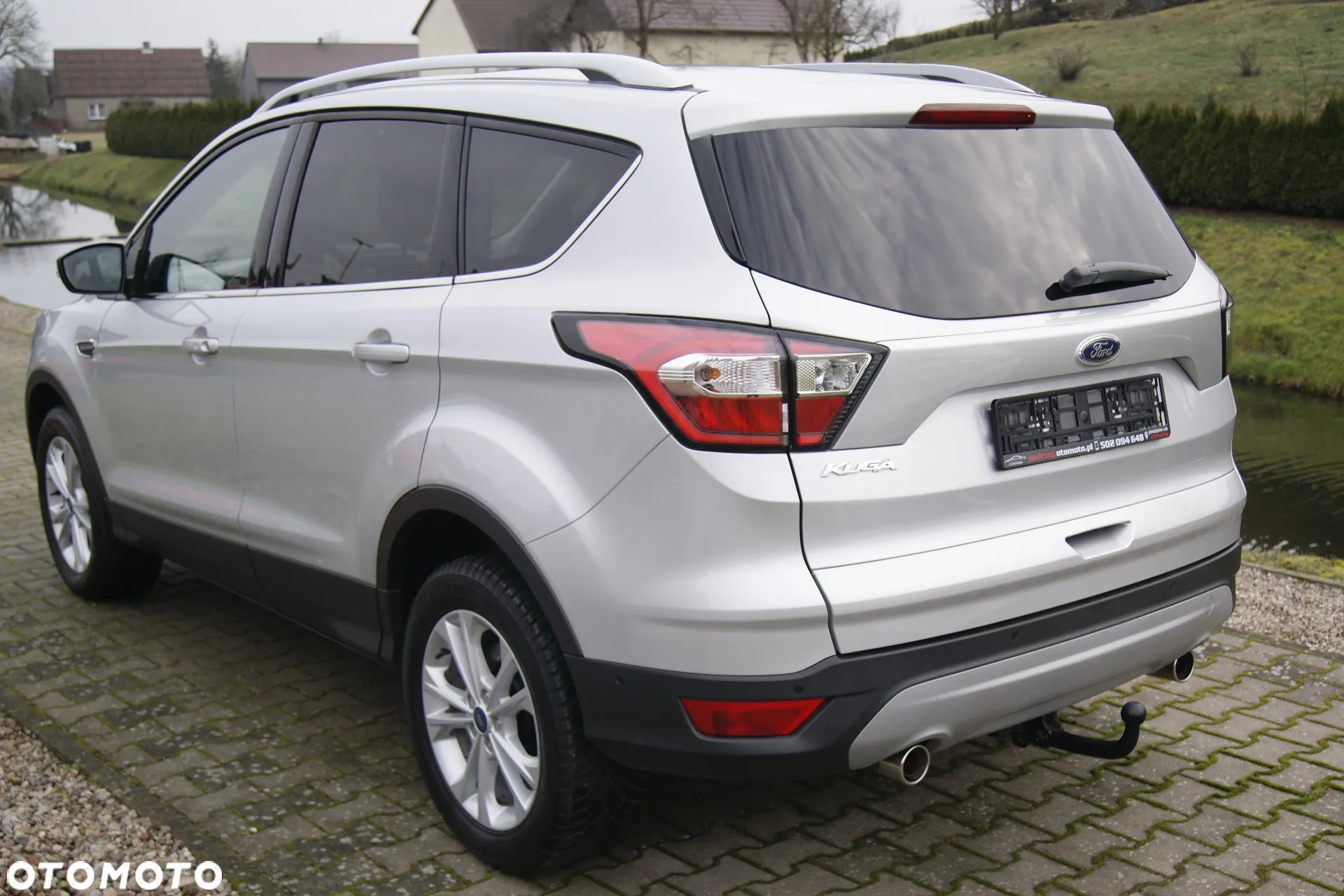 Ford Kuga - 2