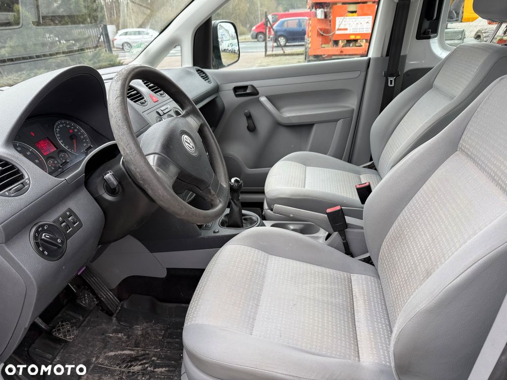 Volkswagen Caddy - 13