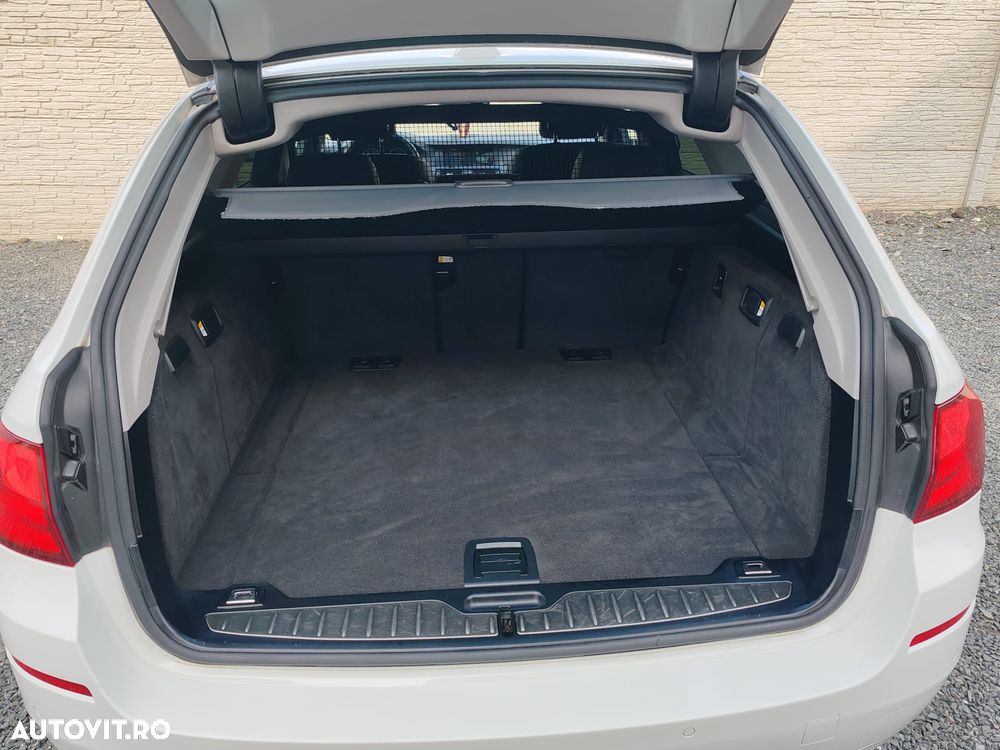 BMW Seria 5 520d - 7
