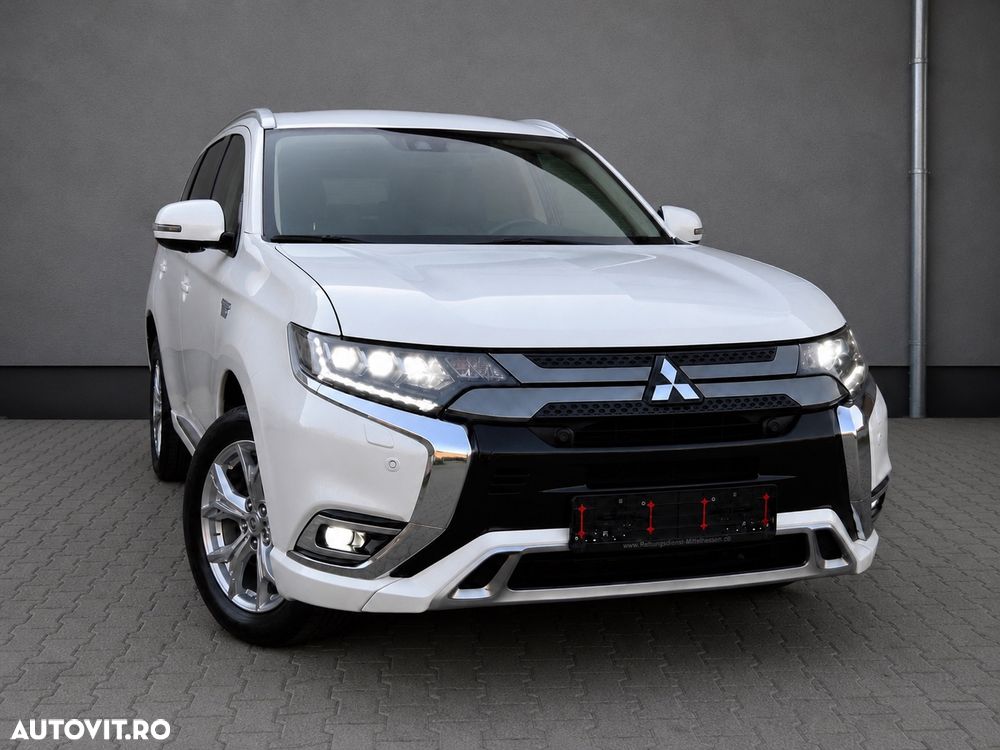 Mitsubishi Outlander 2.4 4WD Diamant+ - 12