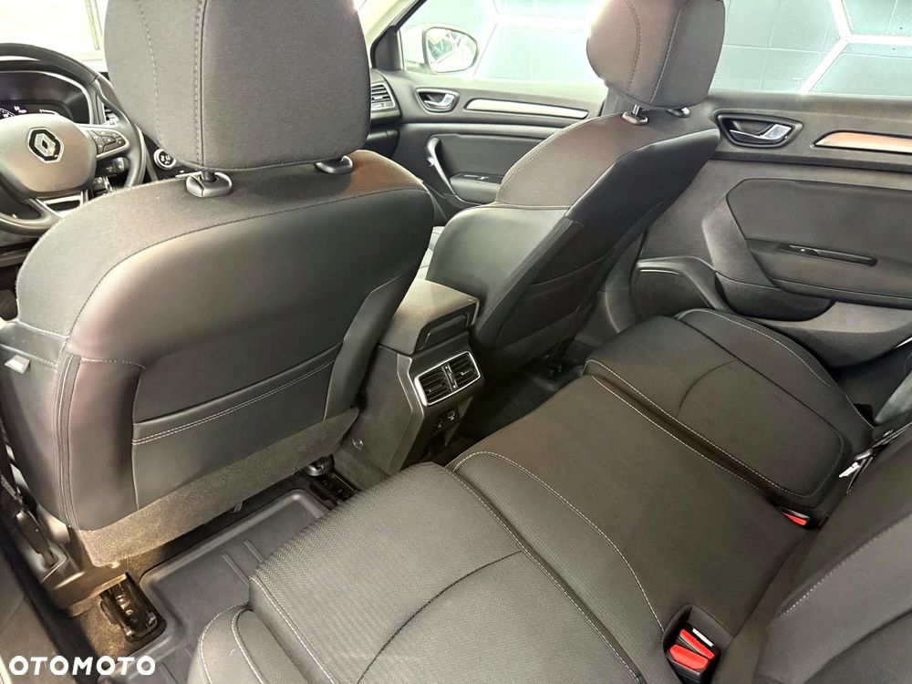 Renault Megane 1.3 TCe FAP Intens - 29