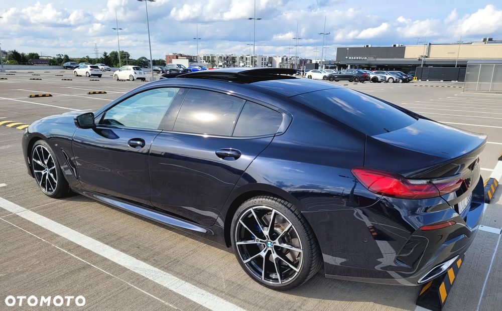 BMW Seria 8 - 13