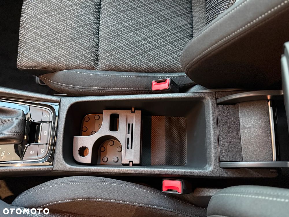 Skoda Karoq 1.5 TSI ACT Edition 130 DSG - 13