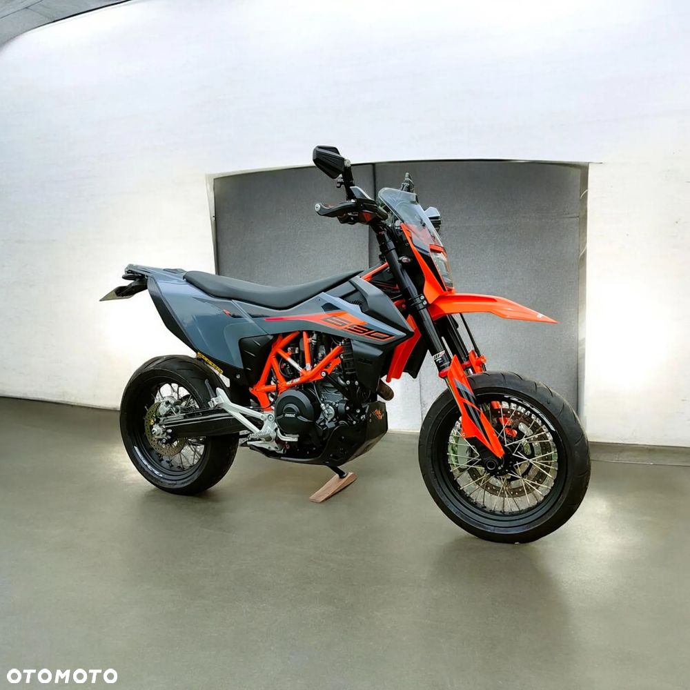 KTM SMC - 3