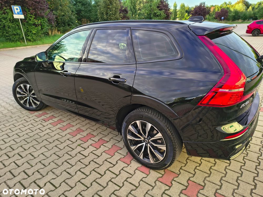 Volvo XC 60 B4 B Plus Dark - 6