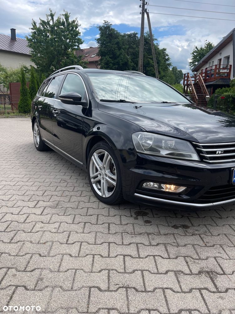 Volkswagen Passat - 4
