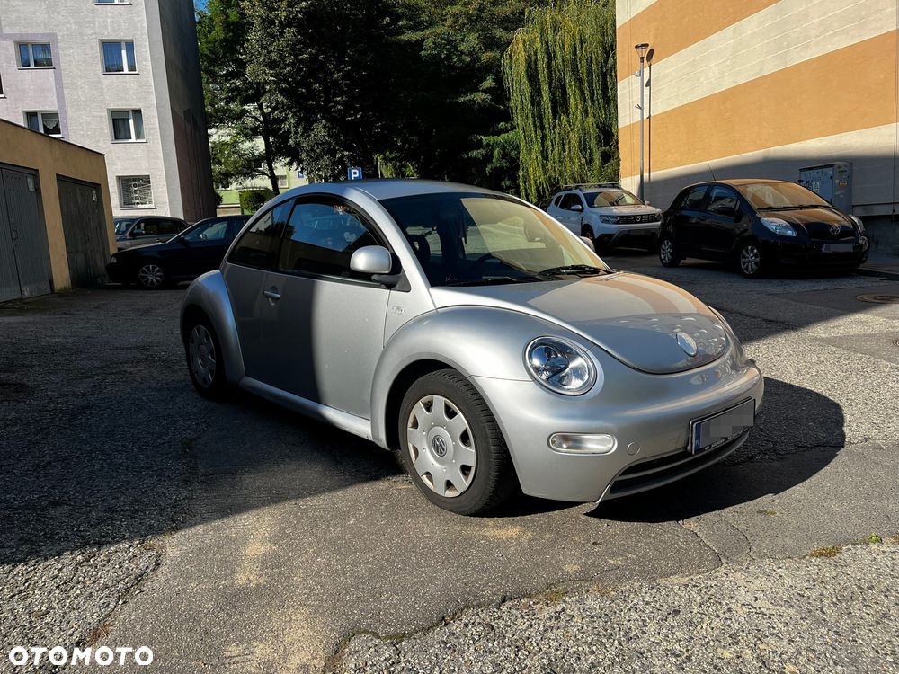 Volkswagen New Beetle 2.0 - 1