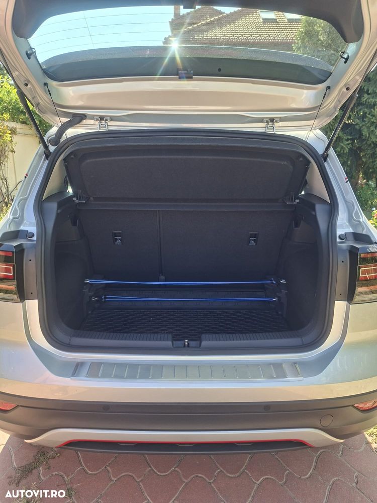 Volkswagen T-Cross - 5