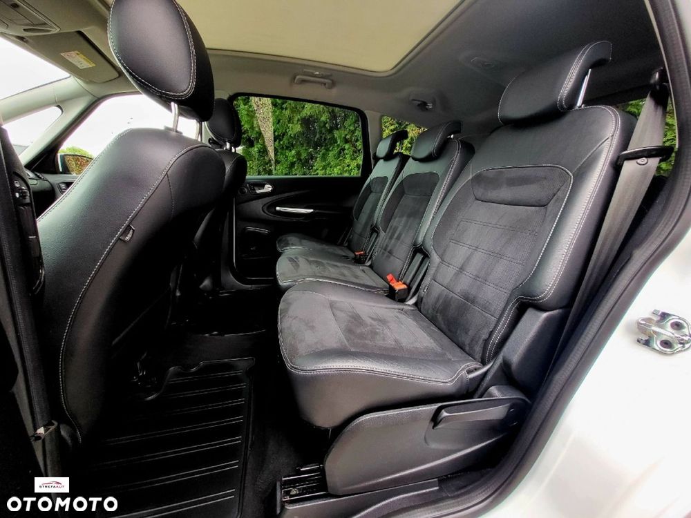 Ford S-Max - 6