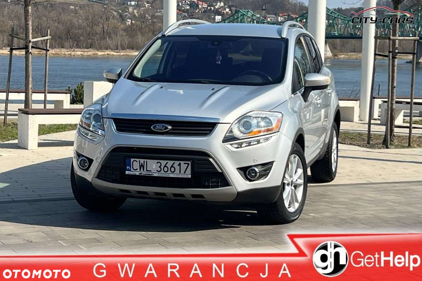 Ford Kuga - 10