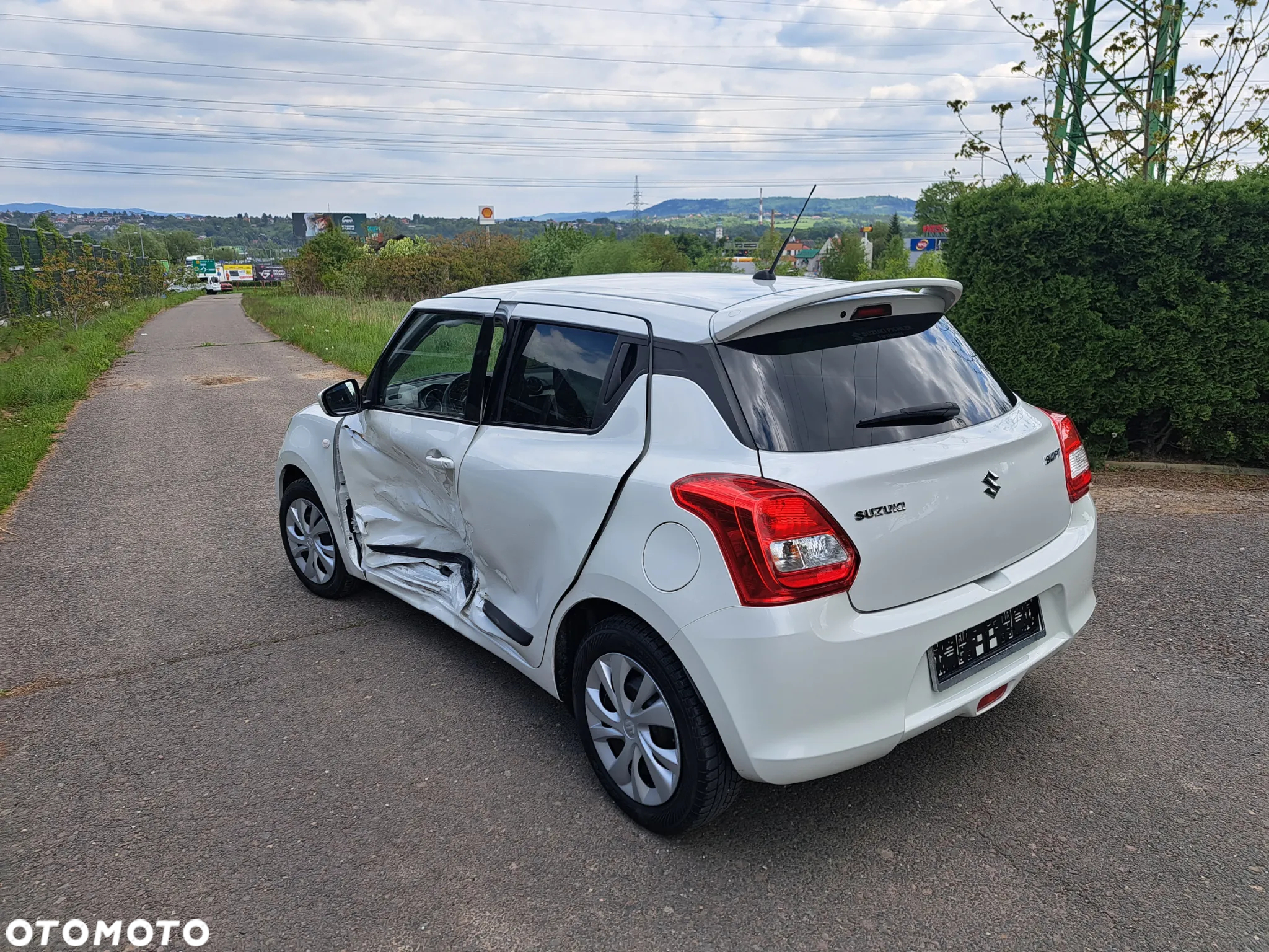 Suzuki Swift - 4