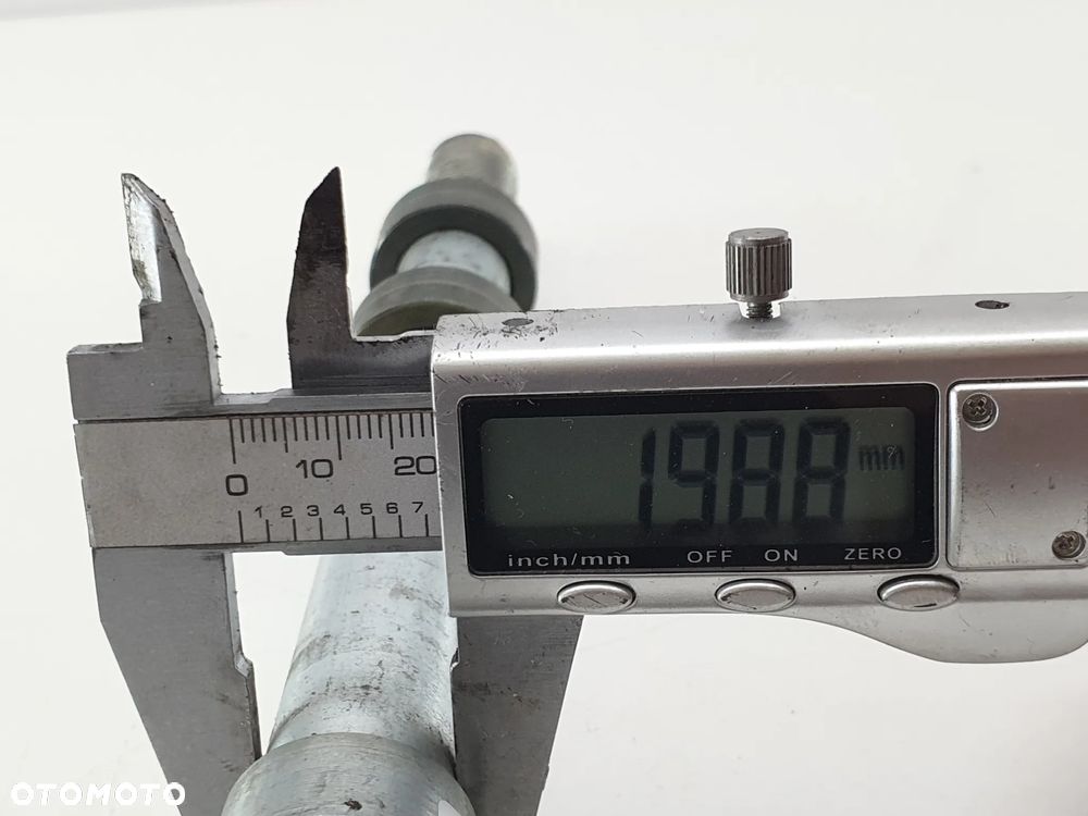 KAWASAKI ER-6F 650 05-08 OŚKA OŚ PRZÓD - 11