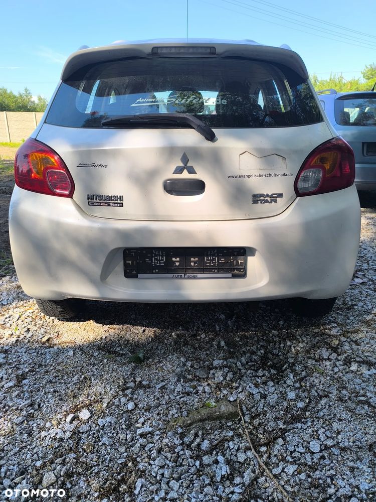 Mitsubishi Space Star - 6