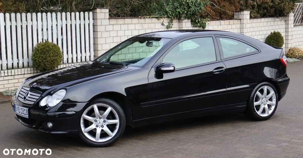 Mercedes-Benz Klasa C 180 Kompressor Automatik - 4