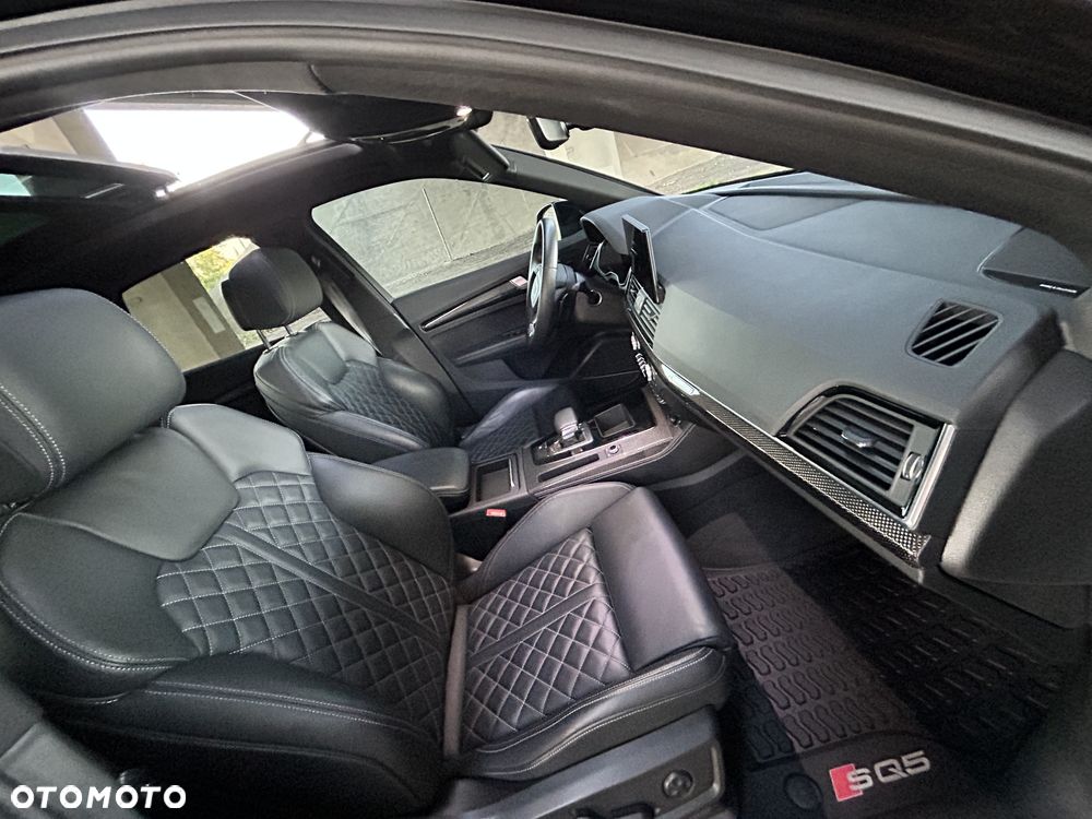 Audi SQ5 - 5