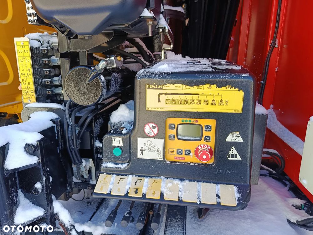 DAF LF 310i 4x2 HDS FASSI F185 - 12