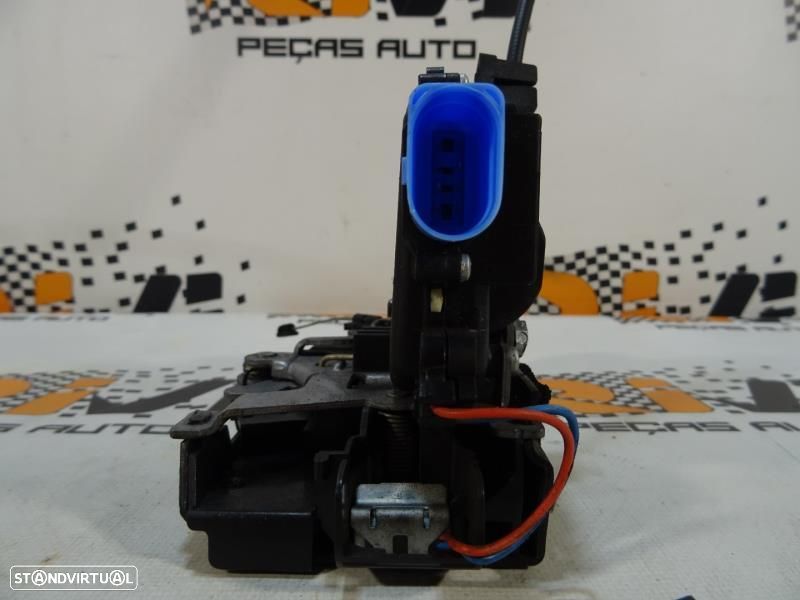 Fecho Da Porta Frente Direita Skoda Roomster (5J)  5J2837016 / 5J2 837 - 3