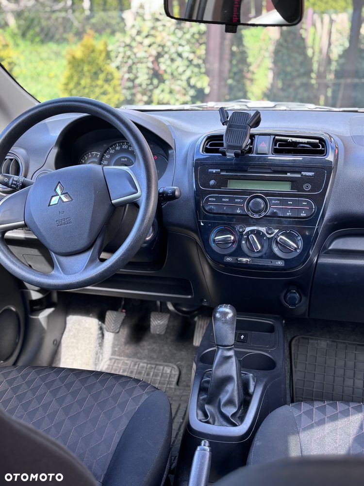 Mitsubishi Space Star 1.0 Inform - 12