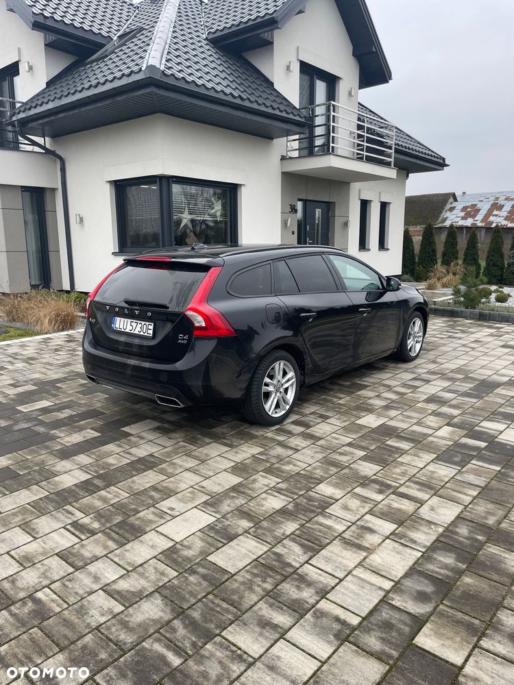 Volvo V60 D4 AWD Geartronic - 3