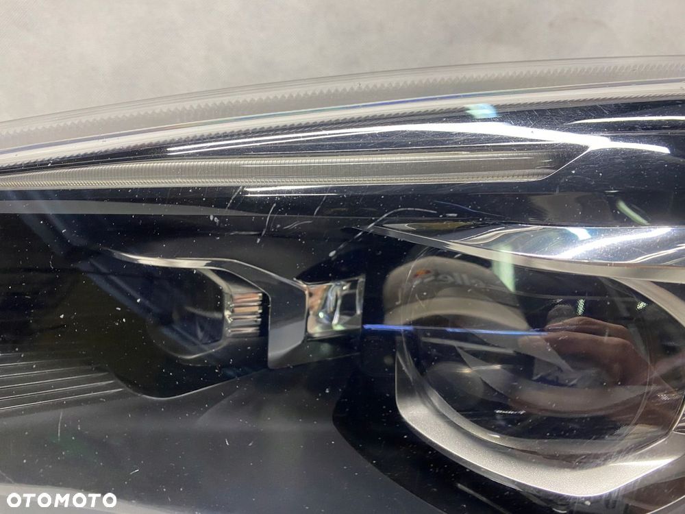 REFLEKTOR LEWY PRZÓD FOCUS MK4 RS, ST XENON LED - 5