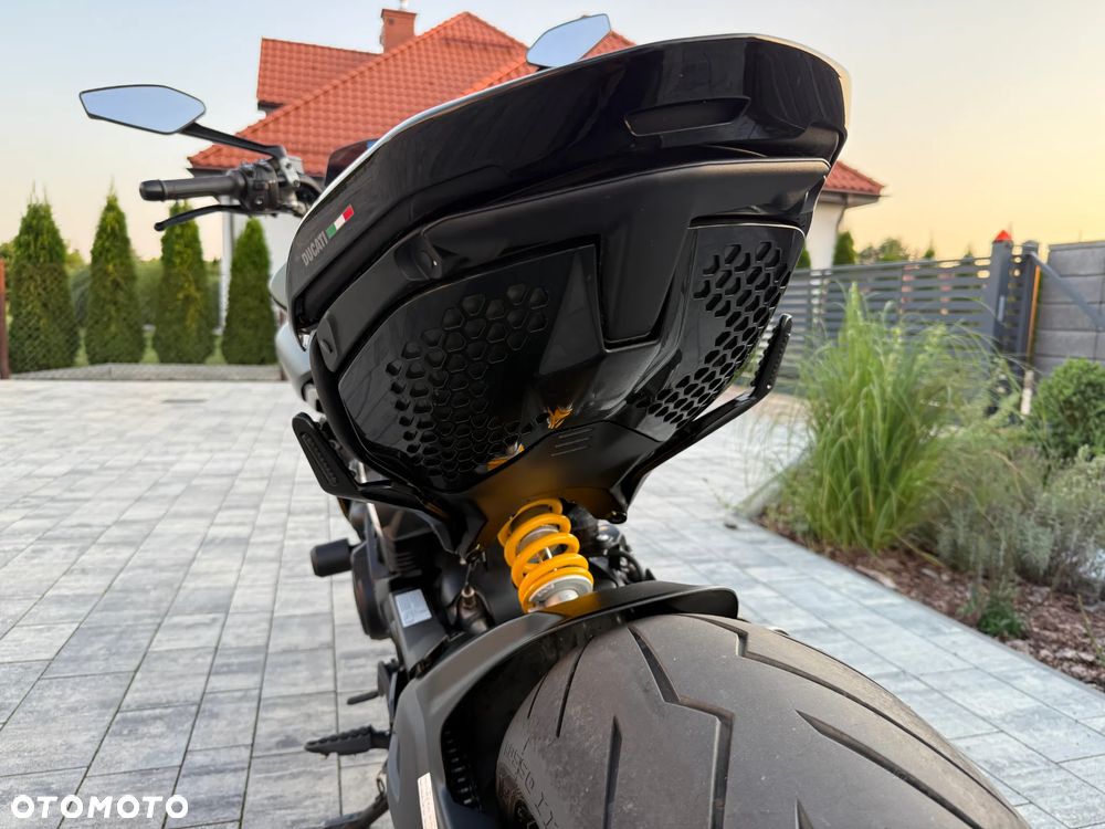 Ducati Diavel - 23