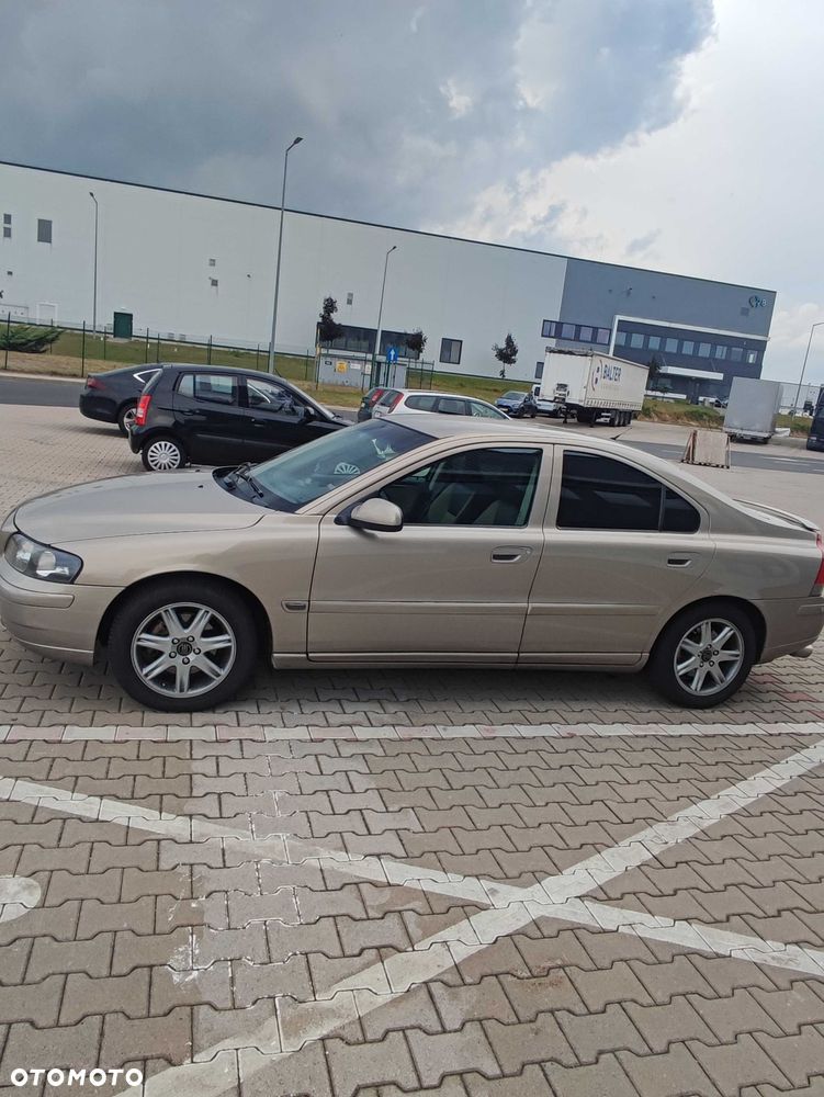 Volvo S60 - 3
